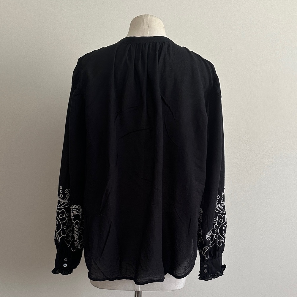 Johnny Was KIVI Embroidered Women's BUTTON UP Blouse Tunic Sz Medium NWT - Picture 4 of 7